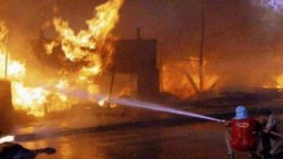 One person killed after massive fire breaks out at warehouse in Delhi's Shakarpur
